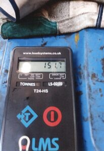 VSD 1200 Load ST04 s VSD 1200, 120t Maximus dampener for effective crane protection - load test 151t